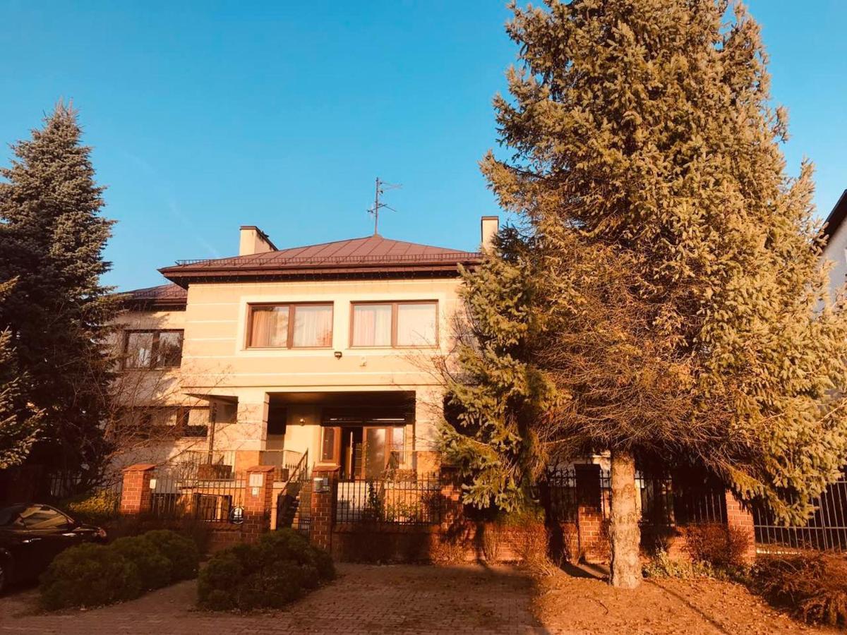 Pokoje Rezydencja Parysa Lublin Exterior foto